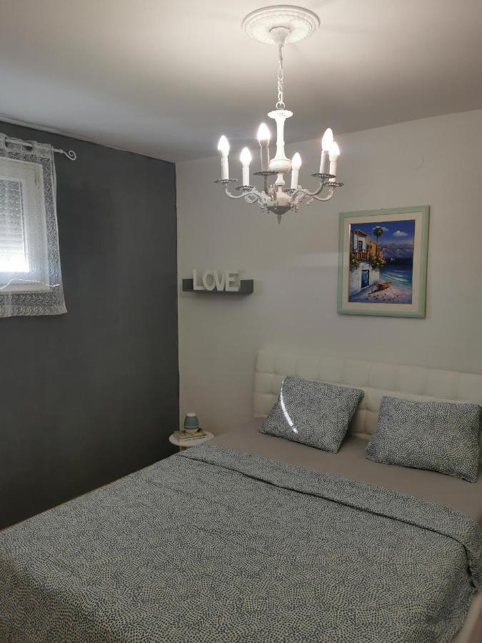 Kenzo Apartment Сен Екстериор снимка