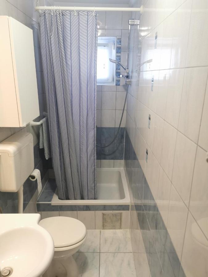 Kenzo Apartment Сен Екстериор снимка